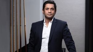 Breaking Free: A Guide to Achieving Financial Independence and Early Retirement with Pavitra Pradip Walvekar
