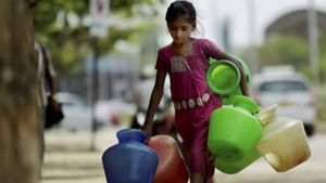 Bengaluru Water Crisis: Half-Bucket Baths To Emergency Numbers, Know What's The Situation In Namma Bangalore