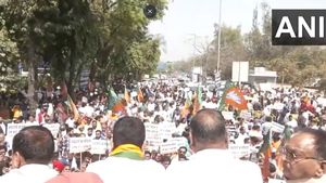 New Delhi Unrest: BJP Lambasts Kejriwal's 2nd Jail Order, Demands Resignation; AAP Protest Persists