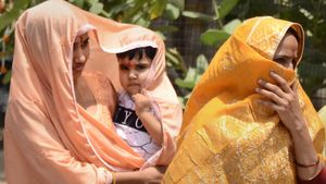 Tamil Nadu Weather Alert: 4 Districts over 41.0°C, Ooty Records Hottest Day In 7 Decades