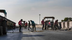 Sarita Vihar Flyover Closed On Mathura Road From May 1 To June 30