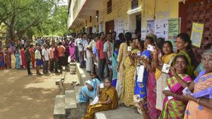Tamil Nadu Weather: Voters Brave Heatwave As 17 Districts See Hottest Day Of The Year