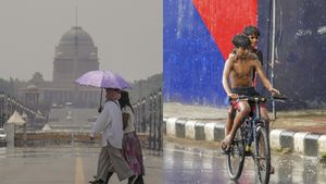 Rain God Blesses Delhi As Capital Sizzles At Highest-Ever Temperature — 52.3 Degrees Celsius