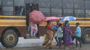 Tamil Nadu Weather Update: 25 Districts On Yellow Alert Today, 12 Tomorrow