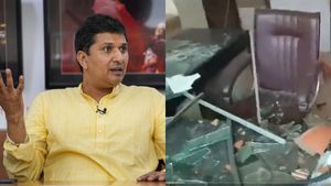 Delhi Water Crisis: BJP Vandalised Delhi Jal Board Office, Accuses AAP's Saurabh Bhardwaj