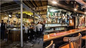 This ID Proof Now Mandatory For Drinking In Maharashtra Pubs and Bars