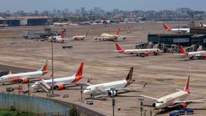 Mumbai Airport Turmoil: Know Why Air India Passengers Are Demanding Refunds