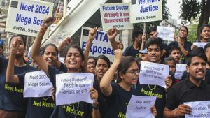 Probe Suggests Paper Leak In NEET: Bihar Economic Offences Unit