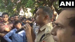 Delhi Coaching Deaths: Emotional IPS Officer's Plea To Students Protesting | Watch