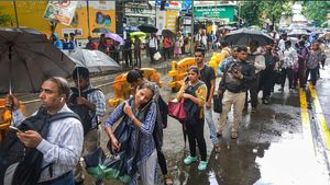 Mumbai Local Train Horror: Devoted Father And Architect’s Life Cut Short By Monsoon Rains