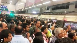 Namma Metro's Revenue Soars To Rs 25 Crore In 10 Days As Work From Office Revives