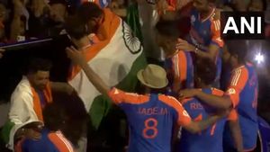 WATCH Video: Team India's Open-Top Bus Victory Parade Reaches Wankhede Stadium In Mumbai