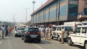 Bengaluru’s Peenya Flyover Opens After Load Test But Hebbal Flyover Expansion Delays Remain