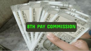 8th Pay Commission: Will The Salary Of Central Government Employees Increase By 25% – 35%?