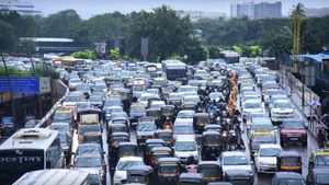 Bandra Kurla Complex Traffic Snarls: Bharat Diamond Bourse Pushes For Infrastructure Overhaul