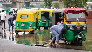Delhi-NCR To Witness Auto-Taxi Drivers' Strike On August 22, 23. Here's Why