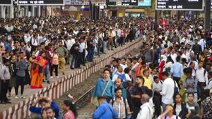 Mumbai Local Train Disruptions: WR And CR Services Affected By Major Maintenance Work; Details Inside