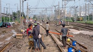 Goregaon-Kandivali Commuters Beware: Western Railway's 35-Day Mega Block To Cancel 700 Trains; Details Inside
