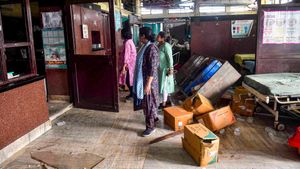 Kolkata's RG Kar Hospital Staff Describe Scene Of Panic As Police Sought Refuge During Mob Attack