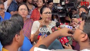 Can’t Believe Me, Don’t Expect Anything From Me: Kolkata Hospital's New Principal Loses Cool