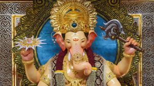 Lalbaugcha Raja 2024 First Look Unveiled: Mumbai’s Iconic Ganpati Idol Steals The Show!