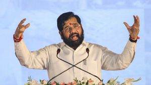 Maharashtra CM Defends Police Action: Shooting Of Sexual Assault Suspect Ignites Political Firestorm!