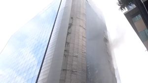 Mumbai: Major Fire Erupts In Times Tower Building In Lower Parel Area