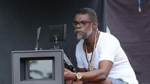 Malayalam Actor Vinayakan Detained At Hyderabad Airport For Misbehaving With Staff