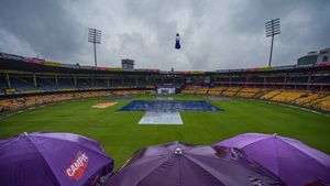 Bengaluru Weather Today: Rain Threats Hang Over Day 5 of IND vs NZ Test In Chinnaswamy Stadium