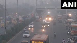 Delhi's Air Quality Hits 'Very Poor' Levels, Orange Alert Issued Amid Thick Smog