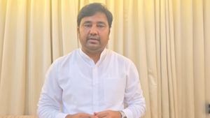 BJP Leader Haji Arafat Shaikh Set To Leave Party: Considering Either Congress Or Shiv Sena; Know Why