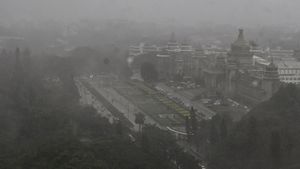 Severe Weather Alert In Karnataka: Heavy Rains to Continue For Next 3 Days. Predicts IMD