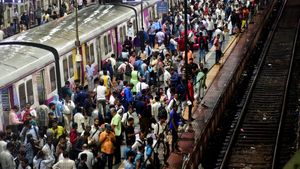 Mumbai Local Train Derails At Kalyan Station; No Injuries Reported, Services Affected