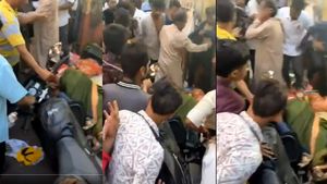 Mumbai: Auto Rickshaw Driver, Aides Beat A Man To Death, Thrash His Parents For Overtaking, 9 Arrested