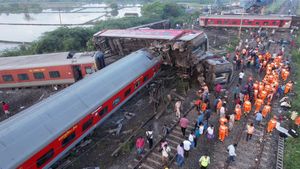 Tamil Nadu Train Accident: Heavy Rains Hinders Restoration Work, Probe Ordered - Top Updates