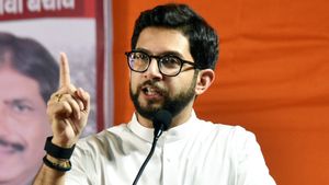 Maharashtra Elections: Aaditya Thackeray Attacks Eknath Shinde Govt Over Mismanagement Of Funds