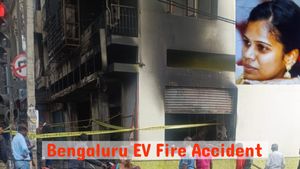 'She Was My World': Father Grieves 20-Year-Old Daughter's Death In Bengaluru EV Fire Accident