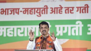 Devendra Fadnavis Denies Claims: 'Gautam Adani Never Attended Our Meetings'