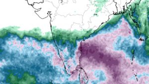 Karnataka Weather Alert:  IMD Predicts Cloudy Skies In Bengaluru To Persist Until November 15 