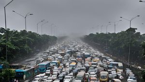 Cyclone Fengal Alert: IMD Warns Of Heavy Rains In Tamil Nadu, Puducherry  