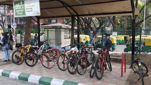 10 Bengaluru Metro Stations Could Soon Feature Cycle Parking – Here’s Where