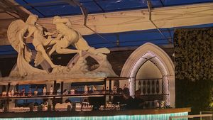 Bengaluru's Nightlife Needs: 24/7 Hotel Operations Sought Amid Ongoing Delays