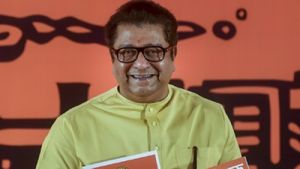 Raj Thackeray Challenges Freebie Politics: MNS Manifesto Takes a Different Route—See Details