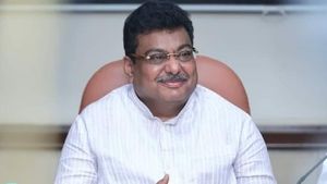 Bengaluru's Growth Strains Infrastructure, Says Karnataka Minister MB Patil: 'Out Of 100 People, Only 5 Leave'