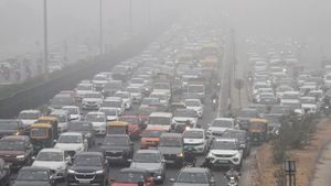 Delhi Schools Closed, Construction Banned As Air Quality Remains 400
