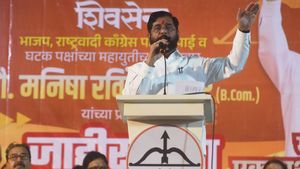 Eknath Shinde's Landmark Decision: Corporation for Rickshaw, Taxi Drivers In Maharashtra