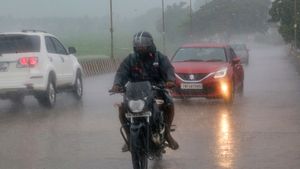 Tamil Nadu Weather Update: Heavy Rains To Lash Chennai, Suburbs For Next 3 Days