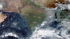 Tamil Nadu Weather: 9 Dists Today, 14 Tomorrow To Be Hit By Heavy Downpour; Expect Moderate Rains In Chennai