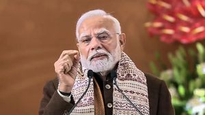 Mumbai Police Receive Bomb Threat Message Targeting PM Modi, Probe Launched