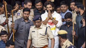 Hyderabad Police Summons Allu Arjun For Questioning In Sandhya Theater Stampede Case On Tuesday